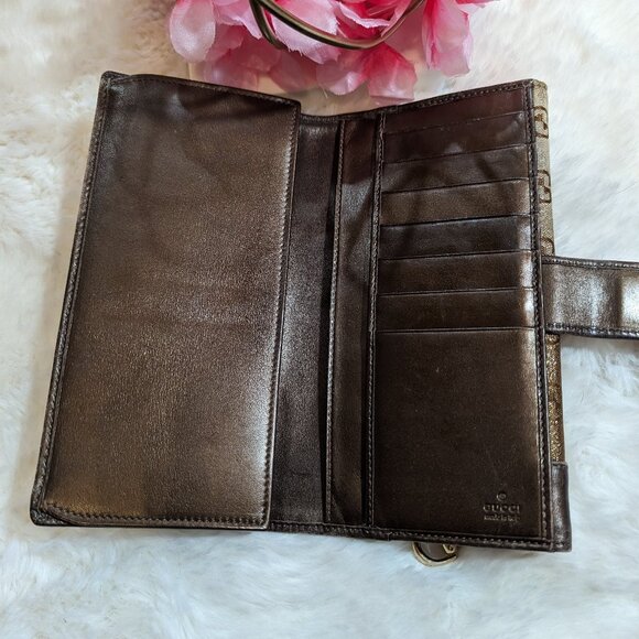 Gucci Hombre Shimmery Wallet with Charms - Picture 7 of 14